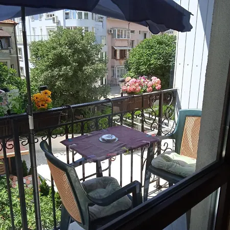 Apartament Nikolova Appartamento Varna