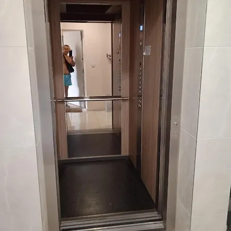 Appartamento Apartament Nikolova Varna